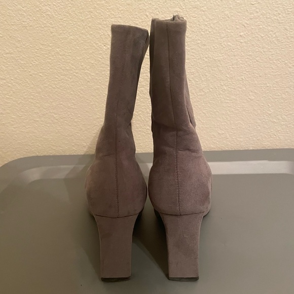 Booties - Picture 4 of 4